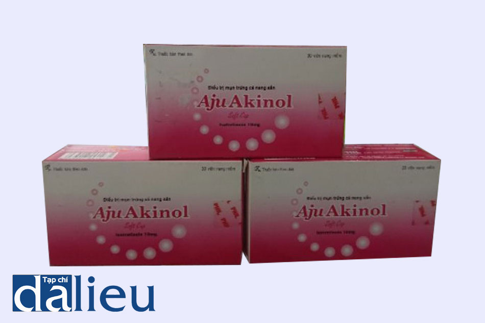 Thành phần chính của thuốc trị mụn trứng cá Aju Akinol gồm 10 mg hàm lượng hoạt chất Isotretinoin.