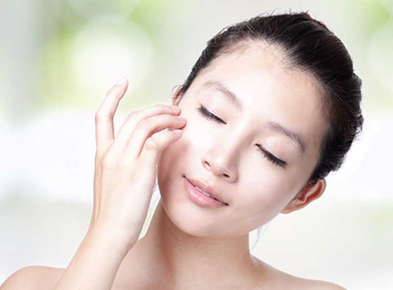 Các hoạt chất thoa để phục hồi sức khỏe làn da